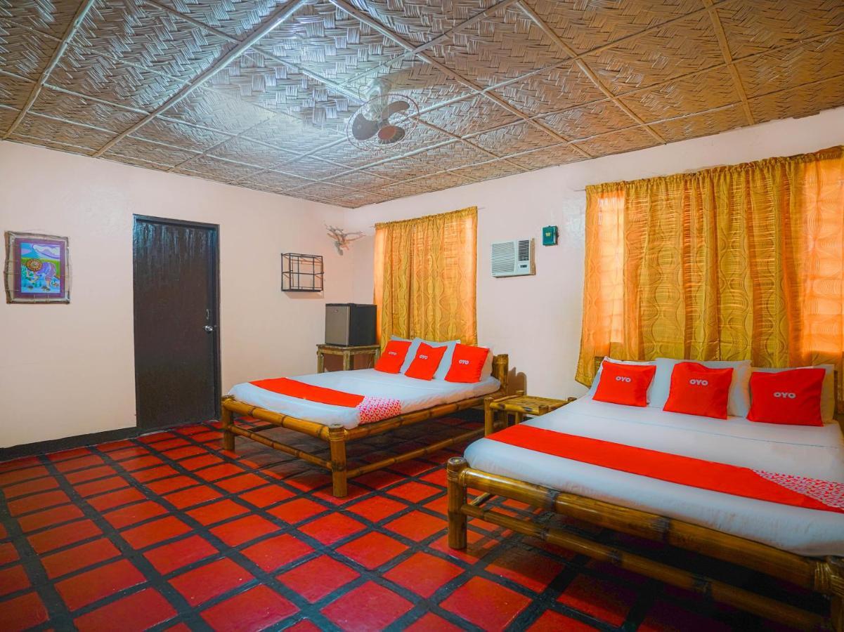 Oyo 875 Madhavi Beach Resort Balibago Kültér fotó